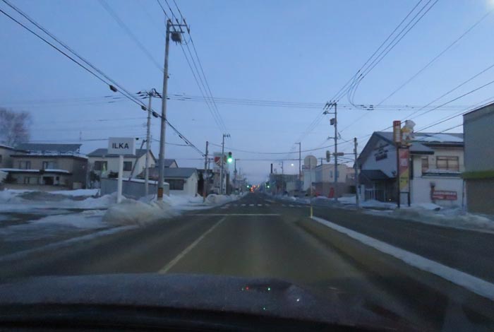 webnews今朝の北見/とん田通り、南大通り交差点から国道39号方向