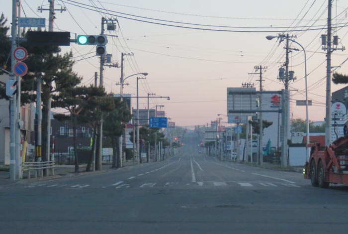 webnews今朝の北見/交差点から奥は常呂方面