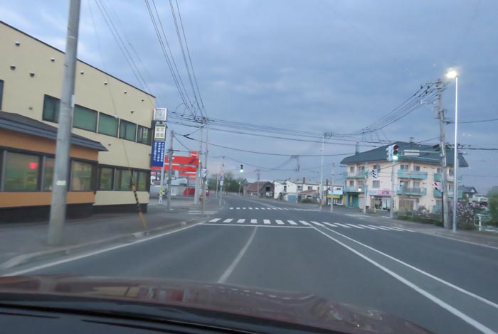 webnews今朝の北見/無加川橋を渡り南大通り交差点方向