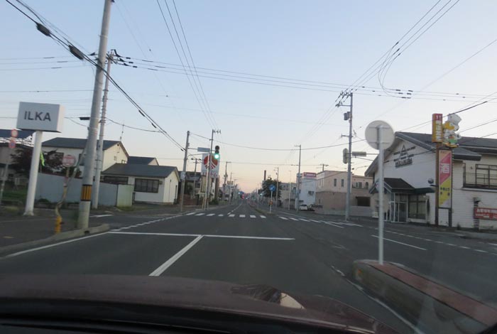 webnews今朝の北見/とん田通り、南大通り交差点から国道39号方向