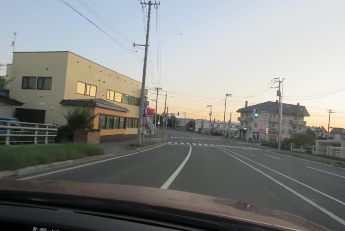 webnews今朝の北見/無加川橋を渡り南大通り交差点方向