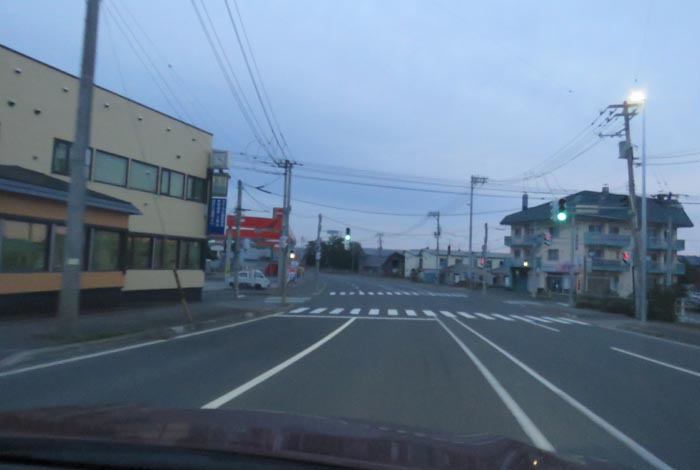 webnews今朝の北見/無加川橋を渡り南大通り交差点方向