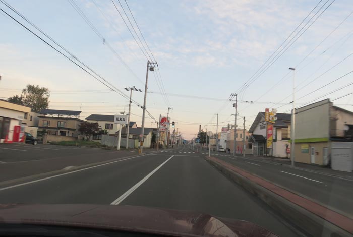 webnews今朝の北見/とん田通り、南大通り交差点から国道39号方向