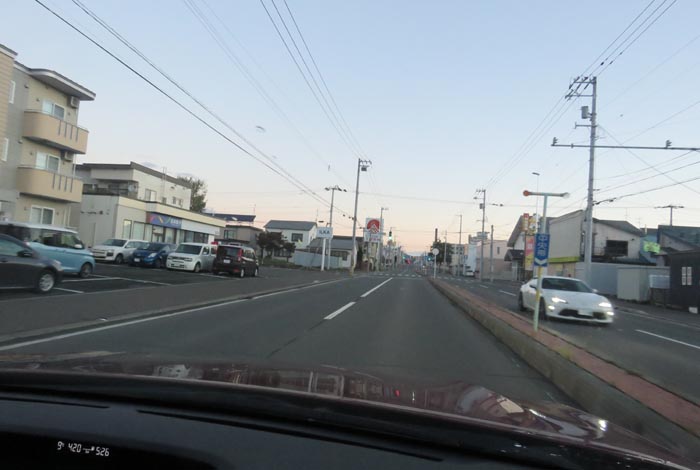 webnews今朝の北見/とん田通り、南大通り交差点から国道39号方向
