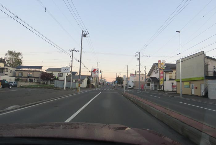 webnews今朝の北見/とん田通り、南大通り交差点から国道39号方向