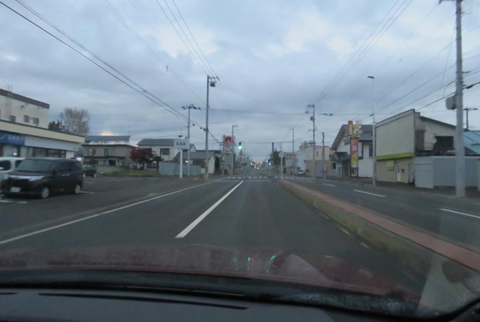 webnews今朝の北見/とん田通り、南大通り交差点から国道39号方向