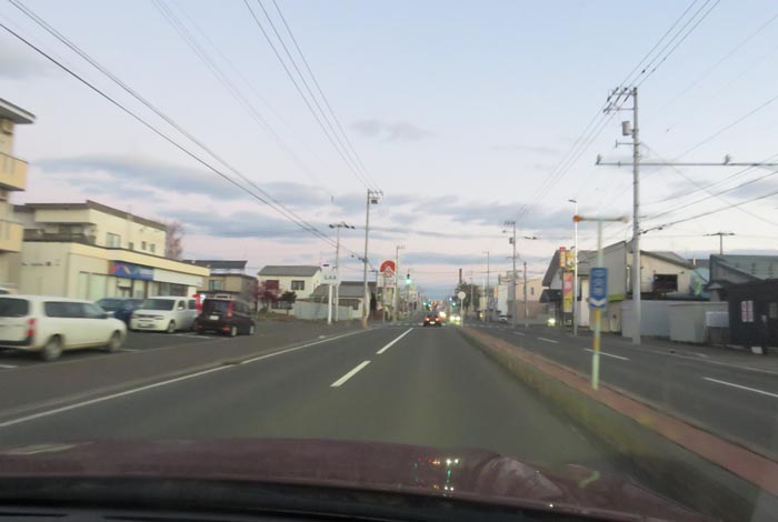 webnews今朝の北見/とん田通り、南大通り交差点から国道39号方向
