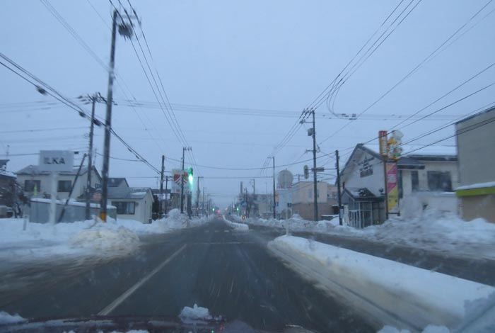 webnews今朝の北見/とん田通り、南大通り交差点から国道39号方向