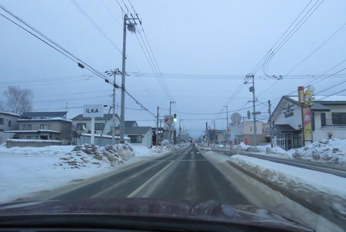 webnews今朝の北見/とん田通り、南大通り交差点から国道39号方向