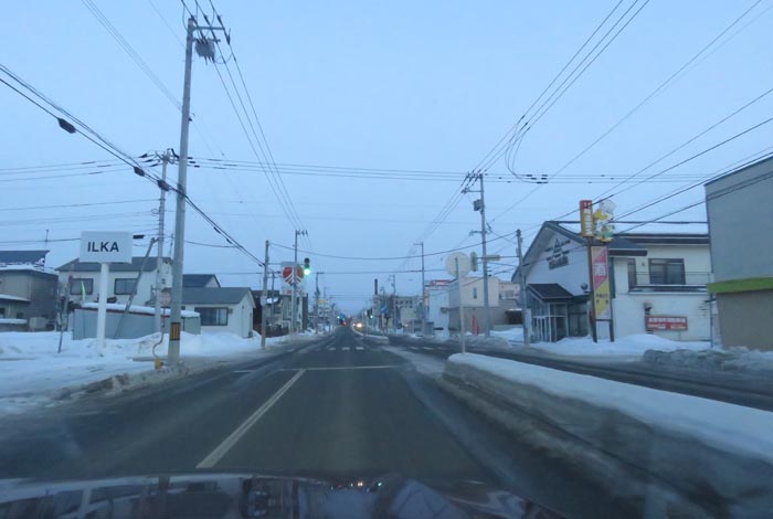 webnews今朝の北見/とん田通り、南大通り交差点から国道39号方向