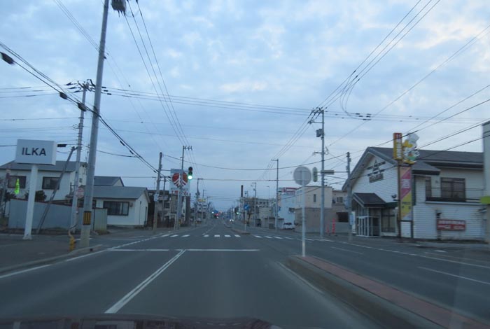 webnews今朝の北見/とん田通り、南大通り交差点から国道39号方向