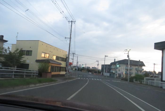 webnews今朝の北見/無加川橋を渡り南大通り交差点方向