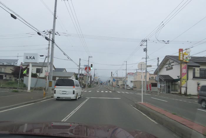 webnews今朝の北見/とん田通り、南大通り交差点から国道39号方向