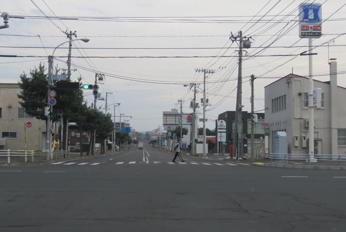webnews今朝の北見/交差点から奥は常呂方面