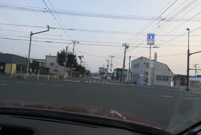 webnews今朝の北見/交差点から奥は常呂方面
