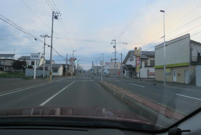 webnews今朝の北見/とん田通り、南大通り交差点から国道39号方向