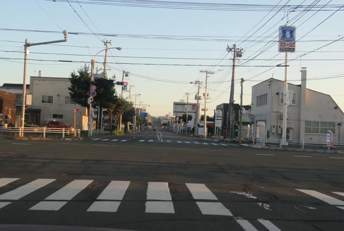 webnews今朝の北見/交差点から奥は常呂方面