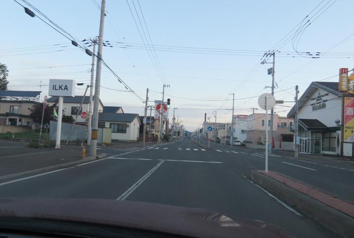 webnews今朝の北見/とん田通り、南大通り交差点から国道39号方向