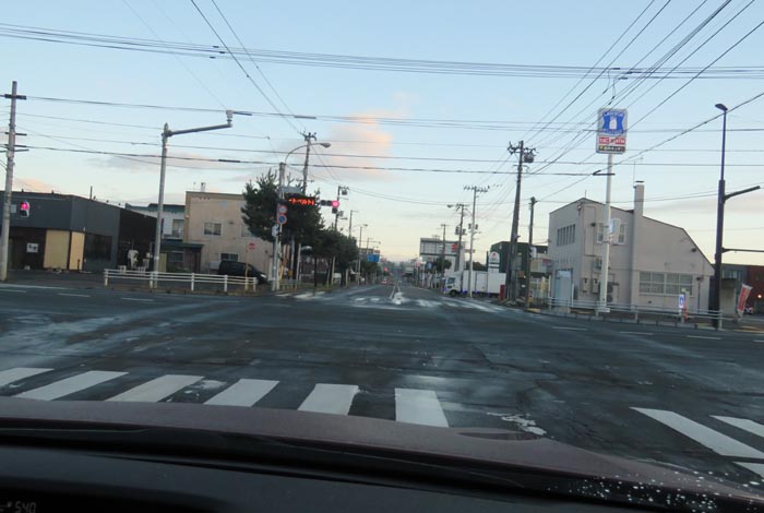 webnews今朝の北見/交差点から奥は常呂方面