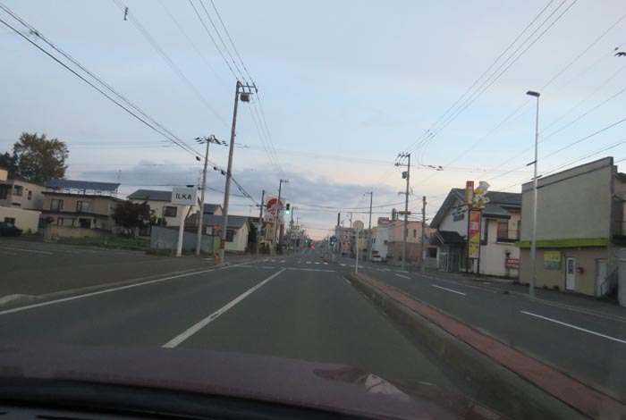 webnews今朝の北見/とん田通り、南大通り交差点から国道39号方向