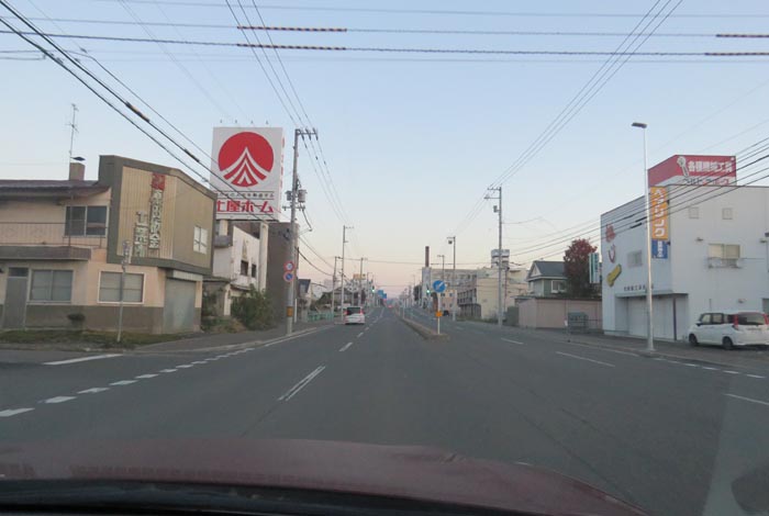 webnews今朝の北見/とん田通り、南大通り交差点から国道39号方向