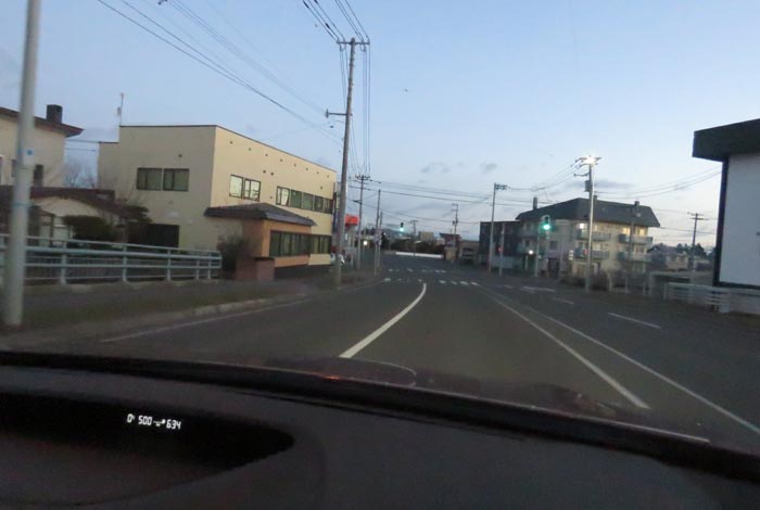 webnews今朝の北見/無加川橋を渡り南大通り交差点方向