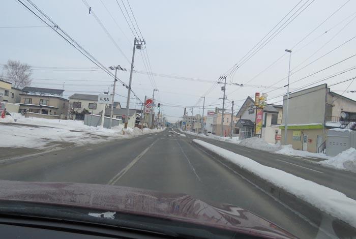 webnews今朝の北見/とん田通り、南大通り交差点から国道39号方向