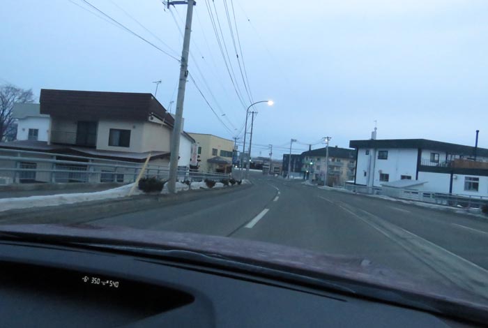 webnews今朝の北見/無加川橋を渡り南大通り交差点方向