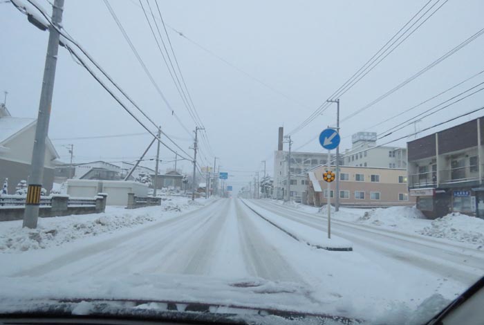 webnews今朝の北見/とん田通り、南大通り交差点から国道39号方向
