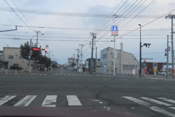 webnews今朝の北見/交差点から奥は常呂方面
