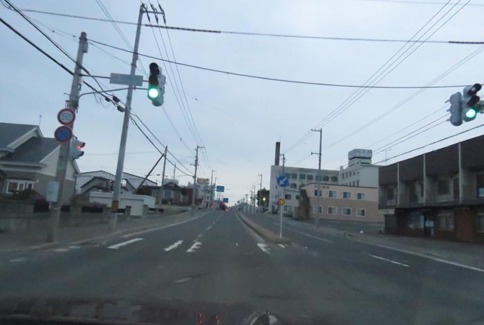 webnews今朝の北見/とん田通り、南大通り交差点から国道39号方向