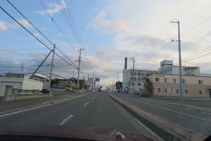webnews今朝の北見/とん田通り、南大通り交差点から国道39号方向