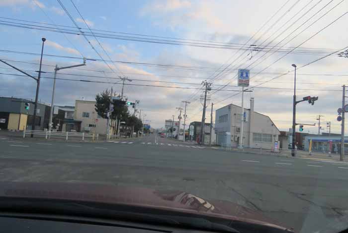 webnews今朝の北見/交差点から奥は常呂方面