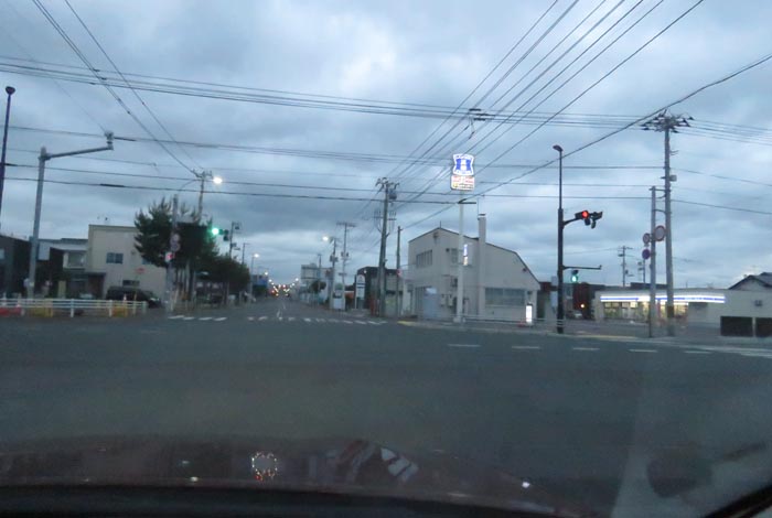 webnews今朝の北見/交差点から奥は常呂方面