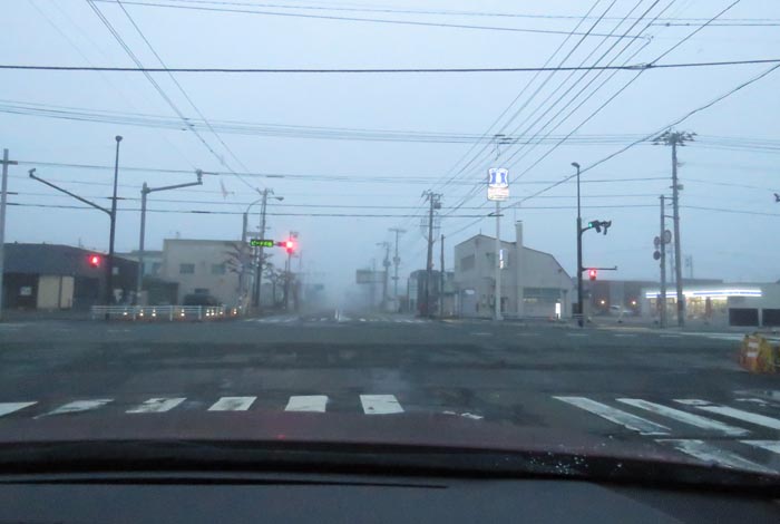 webnews今朝の北見/交差点から奥は常呂方面