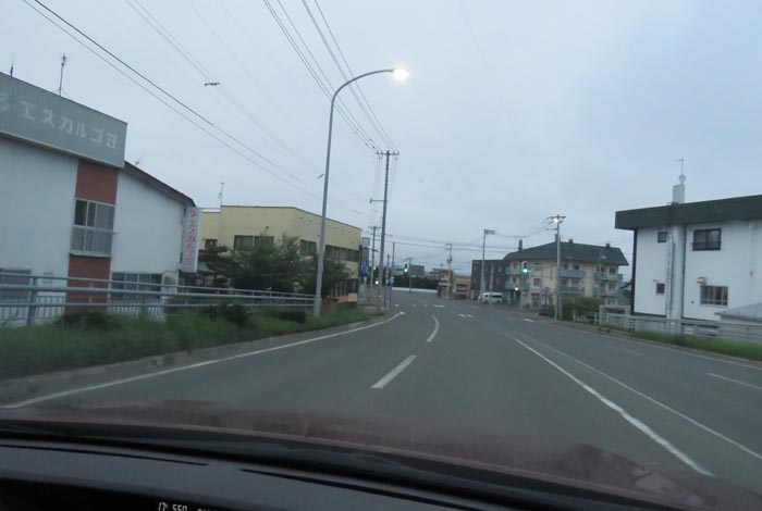 webnews今朝の北見/無加川橋を渡り南大通り交差点方向