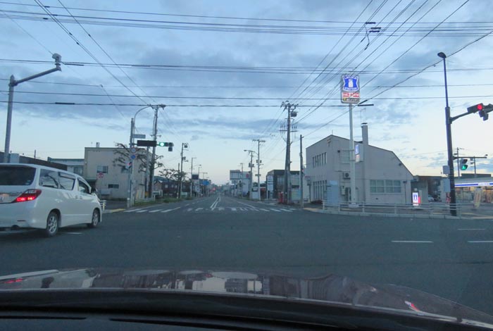 webnews今朝の北見/交差点から奥は常呂方面