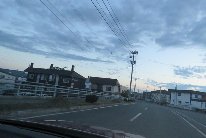 webnews今朝の北見/無加川橋を渡り南大通り交差点方向