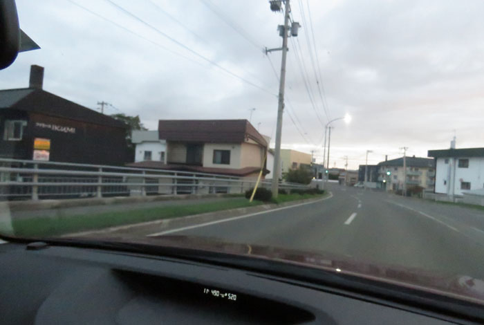 webnews今朝の北見/無加川橋を渡り南大通り交差点方向