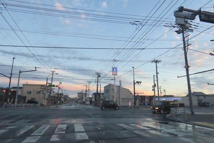 webnews今朝の北見/交差点から奥は常呂方面