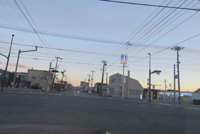 webnews今朝の北見/交差点から奥は常呂方面