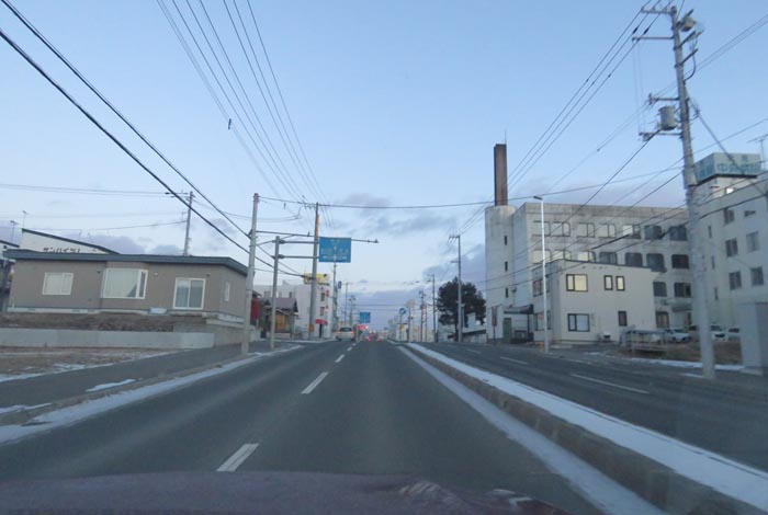 webnews今朝の北見/とん田通り、南大通り交差点から国道39号方向