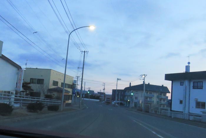 webnews今朝の北見/無加川橋を渡り南大通り交差点方向