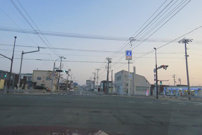 webnews今朝の北見/交差点から奥は常呂方面