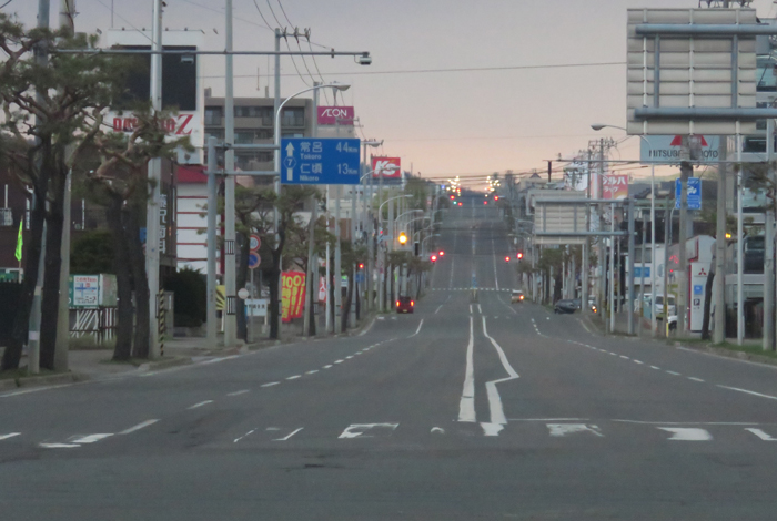 webnews今朝の北見/交差点から奥は常呂方面