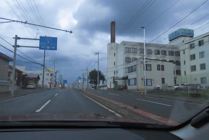 webnews今朝の北見/とん田通り、南大通り交差点から国道39号方向