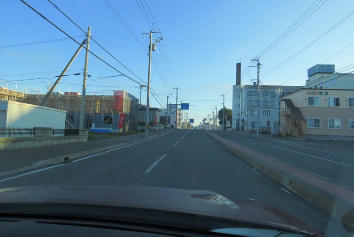 webnews今朝の北見/とん田通り、南大通り交差点から国道39号方向