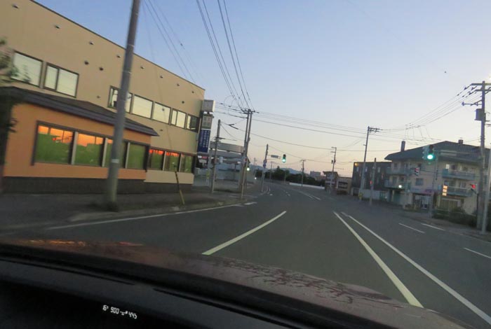 webnews今朝の北見/無加川橋を渡り南大通り交差点方向