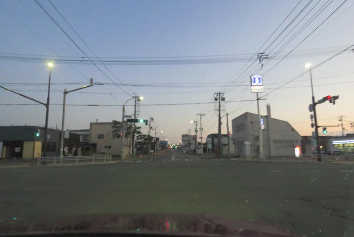 webnews今朝の北見/交差点から奥は常呂方面