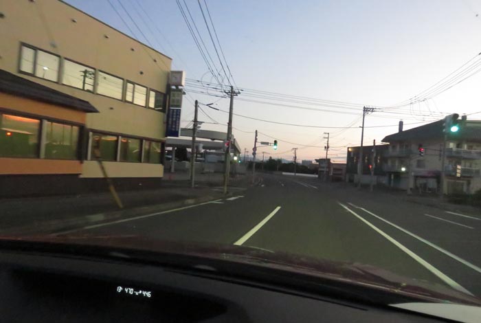 webnews今朝の北見/無加川橋を渡り南大通り交差点方向